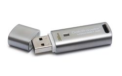 Kingston 32GB USB 2.0 DataTraveler Locker Plus G2 - DTLPG2/32GB